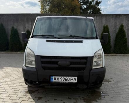 Білий Форд Транзит, об'ємом двигуна 2.2 л та пробігом 370 тис. км за 4516 $, фото 1 на Automoto.ua