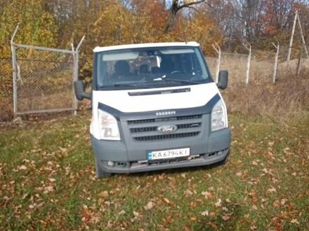 Форд Транзит 2008 у Чернівцях на Automoto.ua Білий Форд Транзит, об'ємом двигуна 2.2 л та пробігом 343 тис. км за 6200 $, фото 1 на Automoto.ua