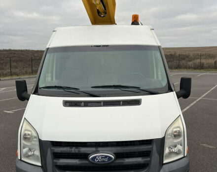 Белый Форд Транзит, объемом двигателя 2.4 л и пробегом 240 тыс. км за 17900 $, фото 1 на Automoto.ua