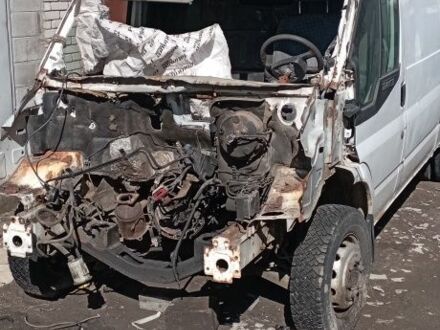 Белый Форд Транзит, объемом двигателя 2 л и пробегом 3 тыс. км за 1806 $, фото 1 на Automoto.ua