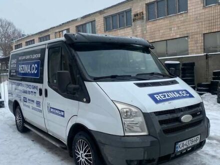 Белый Форд Транзит, объемом двигателя 2.2 л и пробегом 255 тыс. км за 5500 $, фото 1 на Automoto.ua
