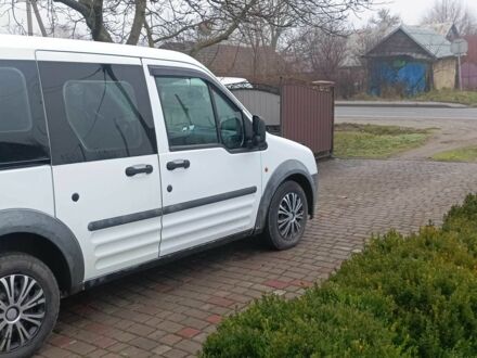 Белый Форд Транзит, объемом двигателя 1.8 л и пробегом 235 тыс. км за 4700 $, фото 1 на Automoto.ua