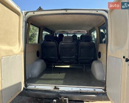 Белый Форд Транзит, объемом двигателя 2.2 л и пробегом 451 тыс. км за 5800 $, фото 6 на Automoto.ua