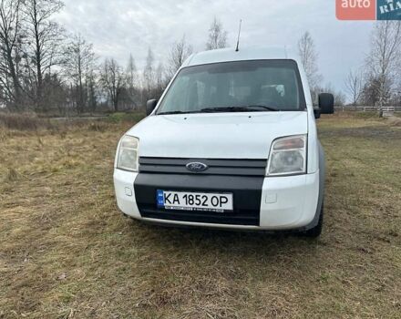 Белый Форд Транзит, объемом двигателя 1.8 л и пробегом 383 тыс. км за 4600 $, фото 1 на Automoto.ua