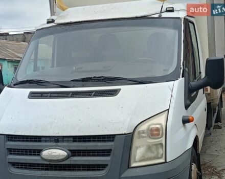 Білий Форд Транзит, об'ємом двигуна 2.4 л та пробігом 2 тис. км за 13000 $, фото 1 на Automoto.ua