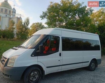 Белый Форд Транзит, объемом двигателя 2.2 л и пробегом 298 тыс. км за 8000 $, фото 1 на Automoto.ua