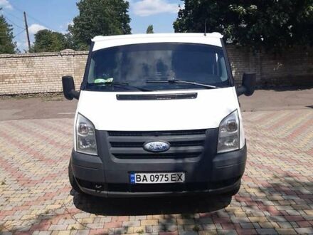Белый Форд Транзит, объемом двигателя 2.2 л и пробегом 370 тыс. км за 5000 $, фото 1 на Automoto.ua