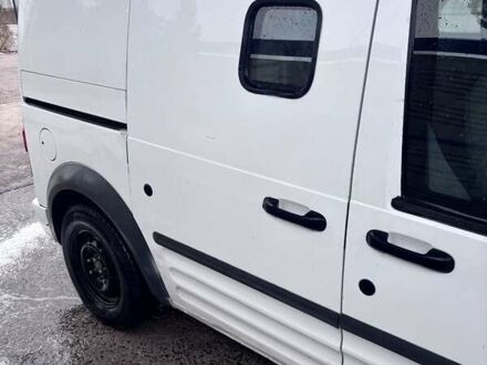 Белый Форд Транзит, объемом двигателя 1.8 л и пробегом 230 тыс. км за 9000 $, фото 1 на Automoto.ua