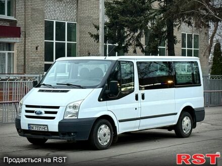 Белый Форд Транзит, объемом двигателя 2.2 л и пробегом 258 тыс. км за 9300 $, фото 1 на Automoto.ua