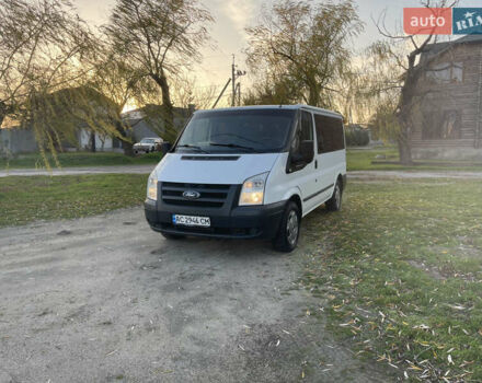 Білий Форд Транзит, об'ємом двигуна 2.2 л та пробігом 252 тис. км за 8600 $, фото 1 на Automoto.ua