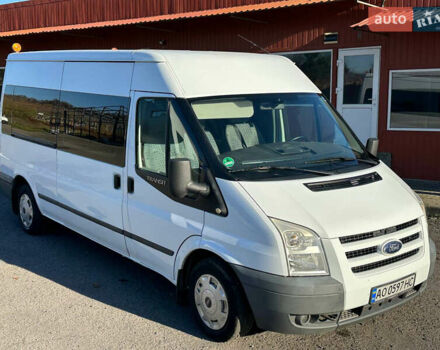 Белый Форд Транзит, объемом двигателя 2.2 л и пробегом 248 тыс. км за 9900 $, фото 1 на Automoto.ua