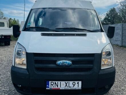Білий Форд Транзит, об'ємом двигуна 2.2 л та пробігом 230 тис. км за 4500 $, фото 1 на Automoto.ua