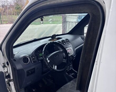 Белый Форд Транзит, объемом двигателя 1.8 л и пробегом 230 тыс. км за 9000 $, фото 1 на Automoto.ua