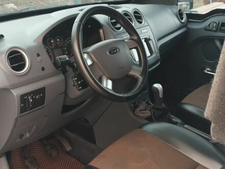 Форд Транзит 2010 у Краматорске на Automoto.ua Білий Форд Транзит, об'ємом двигуна 2 л та пробігом 127 тис. км за 15000 $, фото 1 на Automoto.ua