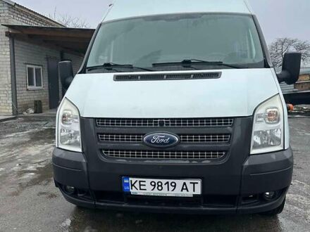 Білий Форд Транзит, об'ємом двигуна 2.2 л та пробігом 135 тис. км за 12500 $, фото 1 на Automoto.ua