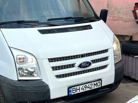 Білий Форд Транзит, об'ємом двигуна 2.2 л та пробігом 200 тис. км за 7300 $, фото 1 на Automoto.ua