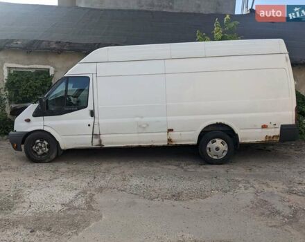Білий Форд Транзит, об'ємом двигуна 2.2 л та пробігом 400 тис. км за 2750 $, фото 1 на Automoto.ua