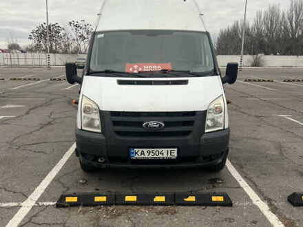 Белый Форд Транзит, объемом двигателя 2.4 л и пробегом 500 тыс. км за 8000 $, фото 1 на Automoto.ua