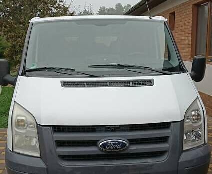 Білий Форд Транзит, об'ємом двигуна 2.2 л та пробігом 342 тис. км за 8600 $, фото 1 на Automoto.ua