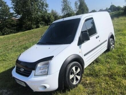 Форд Транзит 2012 в Вижнице на Automoto.ua Белый Форд Транзит, объемом двигателя 1.8 л и пробегом 220 тыс. км за 5300 $, фото 1 на Automoto.ua