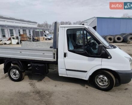 Белый Форд Транзит, объемом двигателя 2.2 л и пробегом 209 тыс. км за 8000 $, фото 1 на Automoto.ua