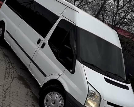 Білий Форд Транзит, об'ємом двигуна 2.2 л та пробігом 281 тис. км за 12000 $, фото 1 на Automoto.ua