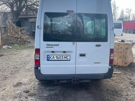 Білий Форд Транзит, об'ємом двигуна 2.2 л та пробігом 190 тис. км за 14000 $, фото 1 на Automoto.ua