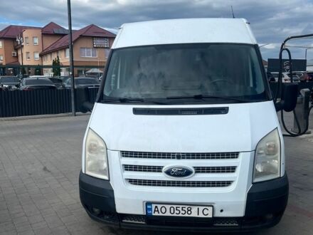 Білий Форд Транзит, об'ємом двигуна 2.2 л та пробігом 330 тис. км за 8700 $, фото 1 на Automoto.ua