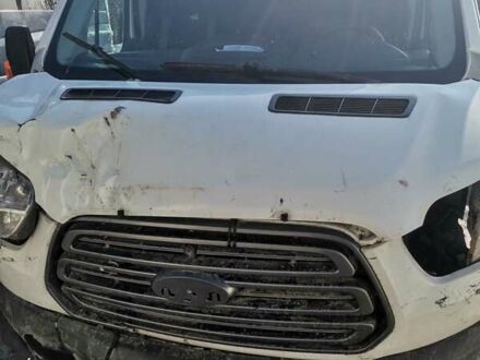 Белый Форд Транзит, объемом двигателя 2.2 л и пробегом 450 тыс. км за 10500 $, фото 1 на Automoto.ua