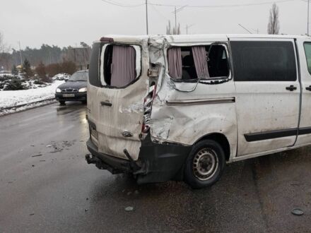 Білий Форд Транзит, об'ємом двигуна 0 л та пробігом 250 тис. км за 5000 $, фото 1 на Automoto.ua