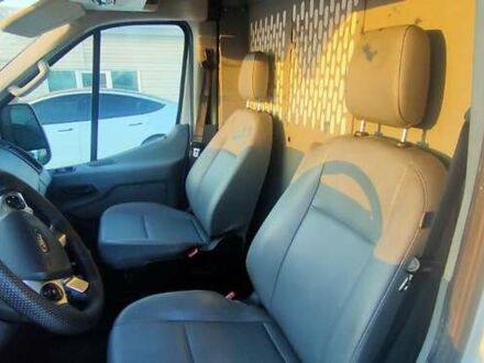 Белый Форд Транзит, объемом двигателя 3.73 л и пробегом 252 тыс. км за 8900 $, фото 1 на Automoto.ua