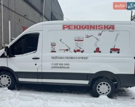 Белый Форд Транзит, объемом двигателя 2.2 л и пробегом 340 тыс. км за 10800 $, фото 1 на Automoto.ua