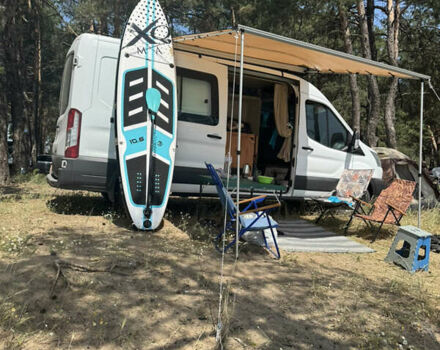 Белый Форд Транзит, объемом двигателя 2 л и пробегом 240 тыс. км за 26000 $, фото 1 на Automoto.ua