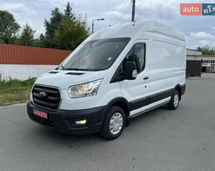 Белый Форд Транзит, объемом двигателя 2 л и пробегом 254 тыс. км за 17555 $, фото 1 на Automoto.ua