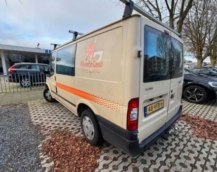 Бежевый Форд Транзит, объемом двигателя 2.5 л и пробегом 148 тыс. км за 4113 $, фото 1 на Automoto.ua