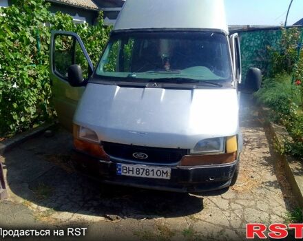Бежевий Форд Транзит, об'ємом двигуна 2.5 л та пробігом 235 тис. км за 1800 $, фото 1 на Automoto.ua