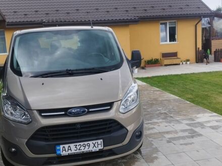 Бежевий Форд Транзит, об'ємом двигуна 2.2 л та пробігом 230 тис. км за 14999 $, фото 1 на Automoto.ua