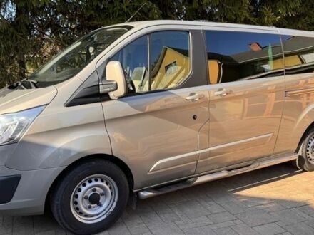 Бежевий Форд Транзит, об'ємом двигуна 2 л та пробігом 180 тис. км за 9800 $, фото 1 на Automoto.ua