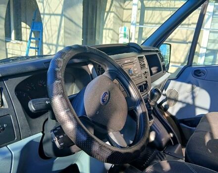 Черный Форд Транзит, объемом двигателя 2.2 л и пробегом 248 тыс. км за 8500 $, фото 3 на Automoto.ua