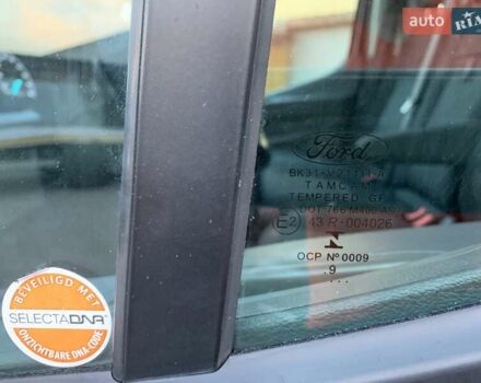 Черный Форд Транзит, объемом двигателя 2 л и пробегом 193 тыс. км за 21250 $, фото 86 на Automoto.ua