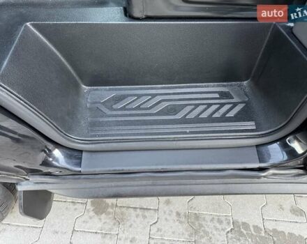 Черный Форд Транзит, объемом двигателя 2 л и пробегом 208 тыс. км за 19800 $, фото 34 на Automoto.ua