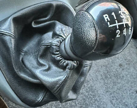 Черный Форд Транзит, объемом двигателя 2.2 л и пробегом 231 тыс. км за 10800 $, фото 11 на Automoto.ua