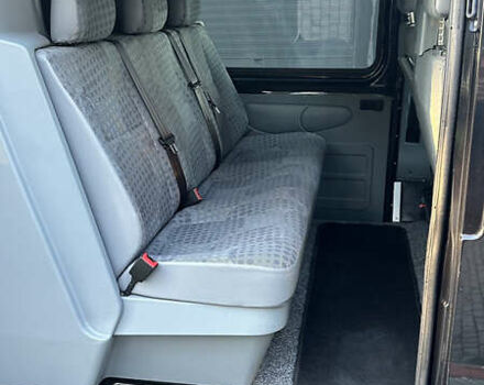 Черный Форд Транзит, объемом двигателя 2.2 л и пробегом 231 тыс. км за 10800 $, фото 17 на Automoto.ua