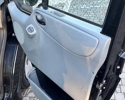 Черный Форд Транзит, объемом двигателя 2.2 л и пробегом 231 тыс. км за 10800 $, фото 19 на Automoto.ua