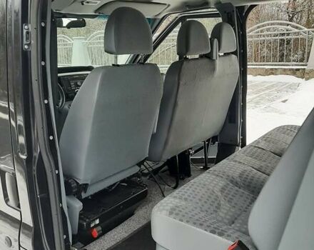 Черный Форд Транзит, объемом двигателя 2.2 л и пробегом 231 тыс. км за 12600 $, фото 23 на Automoto.ua