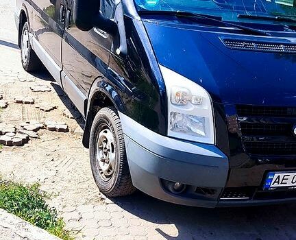 Черный Форд Транзит, объемом двигателя 2.2 л и пробегом 507 тыс. км за 9000 $, фото 2 на Automoto.ua