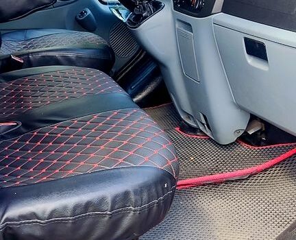 Чорний Форд Транзит, об'ємом двигуна 2.2 л та пробігом 507 тис. км за 9000 $, фото 1 на Automoto.ua