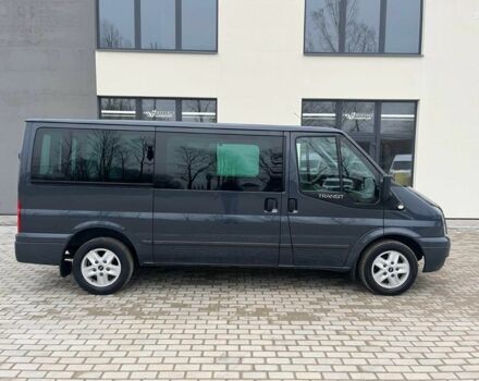 Фиолетовый Форд Транзит, объемом двигателя 2.2 л и пробегом 250 тыс. км за 7900 $, фото 4 на Automoto.ua