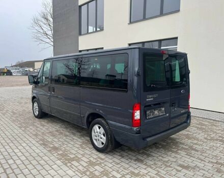 Фиолетовый Форд Транзит, объемом двигателя 2.2 л и пробегом 250 тыс. км за 7900 $, фото 2 на Automoto.ua