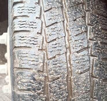 Красный Форд Транзит, объемом двигателя 2.5 л и пробегом 727 тыс. км за 6900 $, фото 3 на Automoto.ua